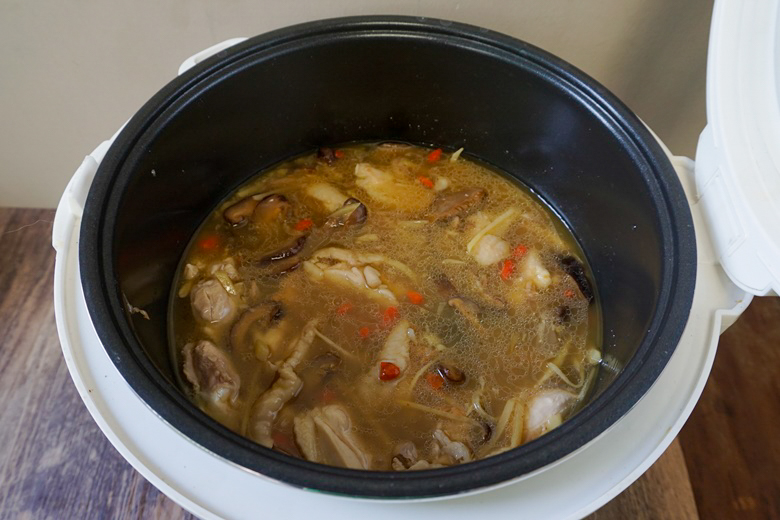 baked rice with chicken and ginger 10