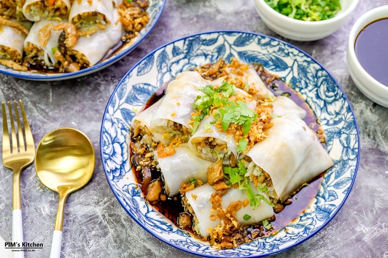 chinese steamed rice noodle with bamboo shoot rolls 21