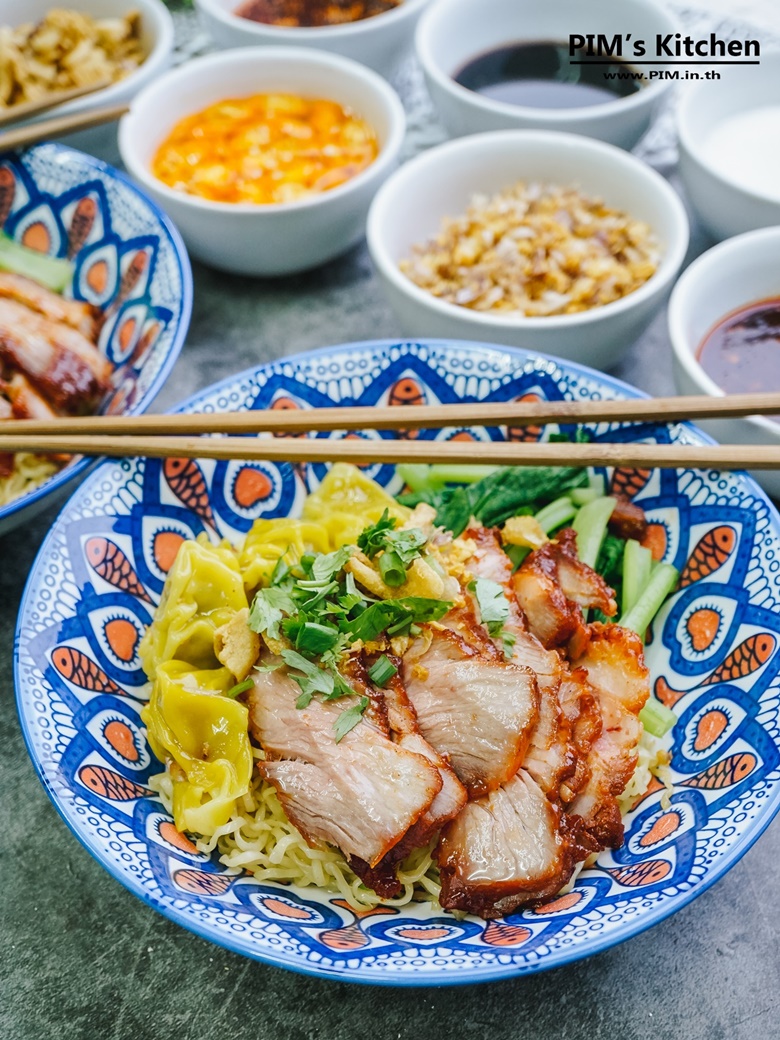 egg noodle with red roasted pork56