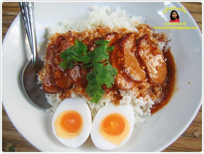 http://pim.in.th/images/all-one-dish-food/kao-moo-dang/kao-moo-daeng-09.JPG