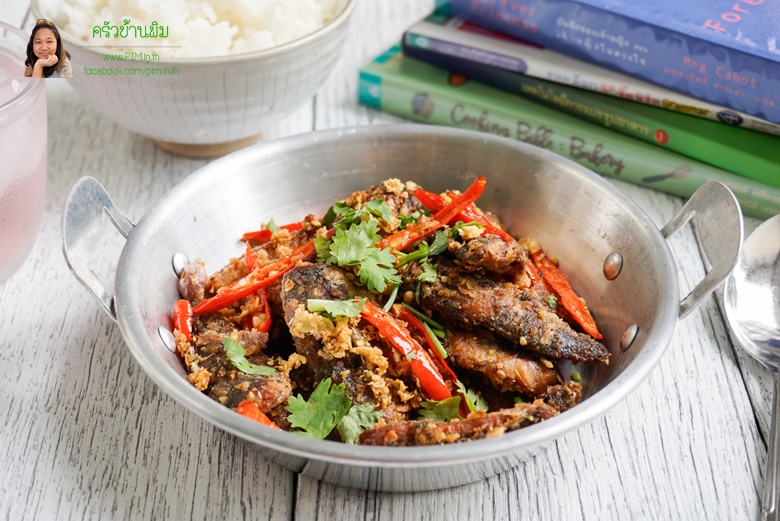 fried mackerel with garlic and pepper 20