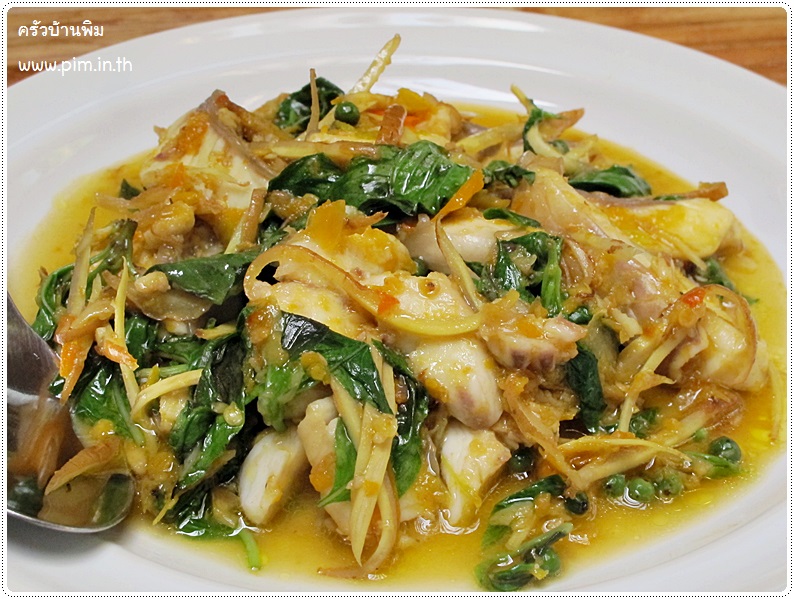 http://www.pim.in.th/images/all-side-dish-fish/pad-cha-pla-tubtim/pad-cha-pla-tubtim-112.JPG