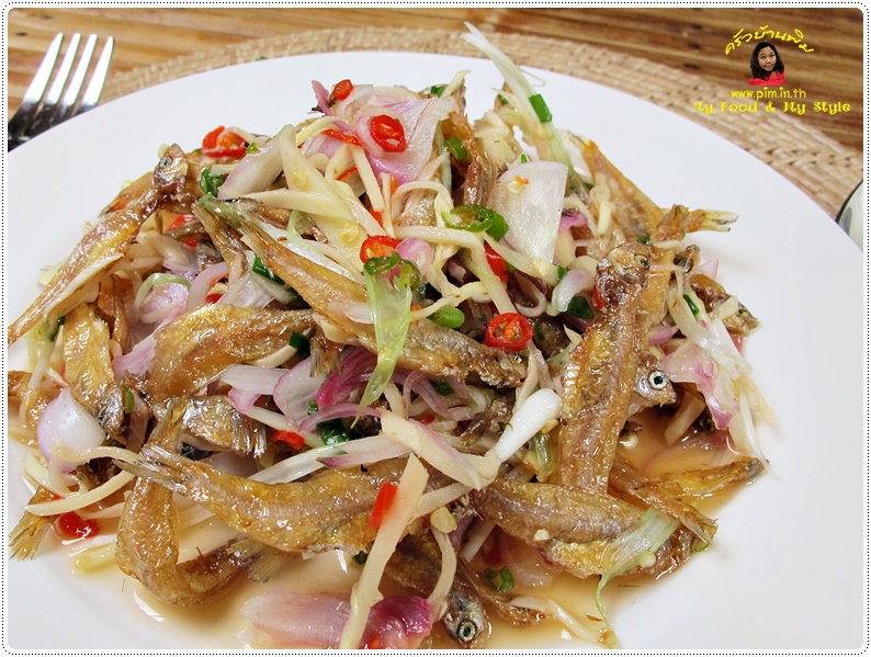 http://www.pim.in.th/images/all-side-dish-fish/yum-pla-sew-kaew/yum-pla-sew-kaew-15.JPG