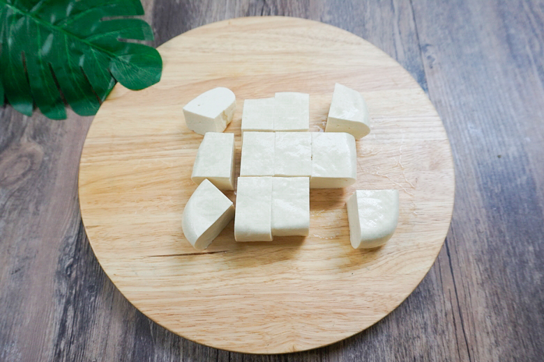 fried tofu with guilin chilli sauce 03