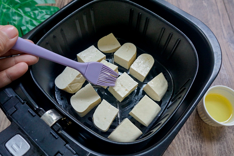 fried tofu with guilin chilli sauce 05