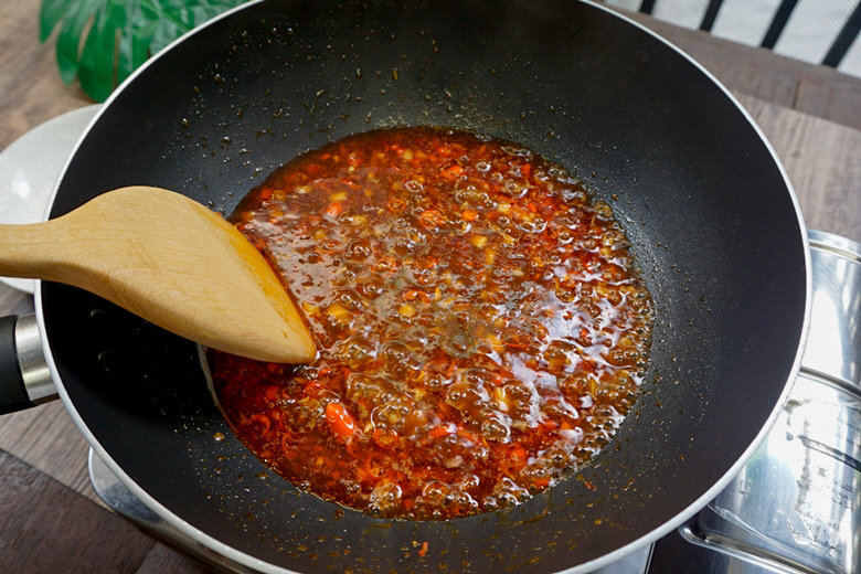 fried tofu with guilin chilli sauce 13